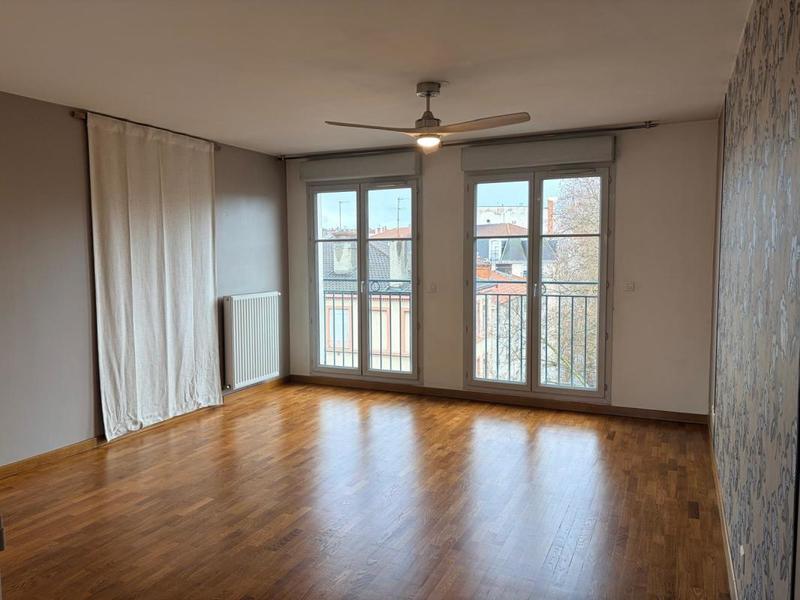 Appartement - 70 m² - 3 pièces