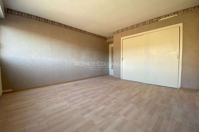 Appartement - 92 m² - 4 pièces