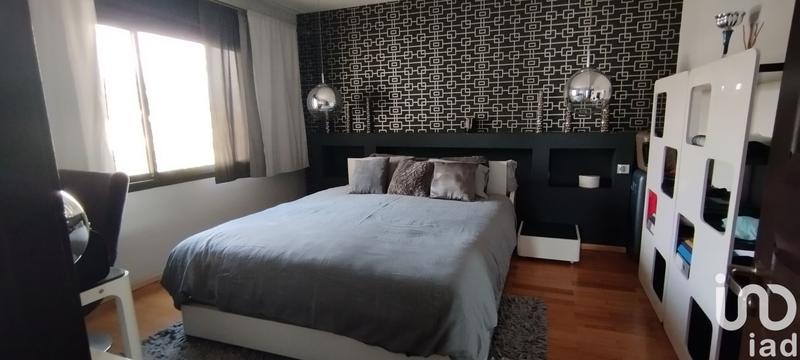 Maison - 308 m² - 9 pièces