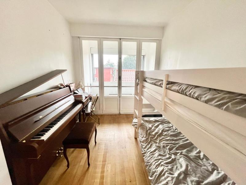 Appartement - 70 m² - 4 pièces