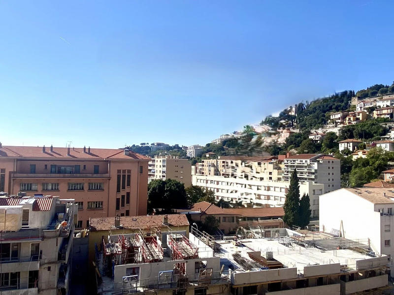 Appartement - 80 m² - 3 pièces