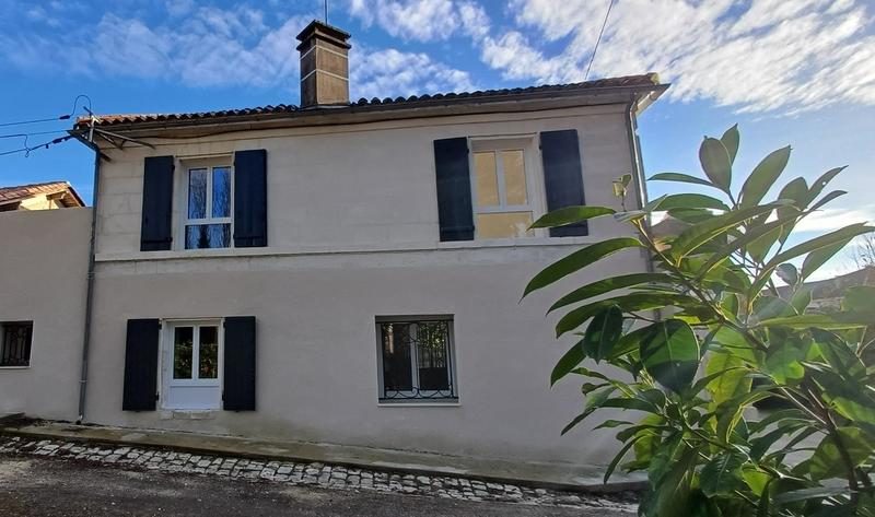 Maison en pierre - 125 m² - 4 pièces