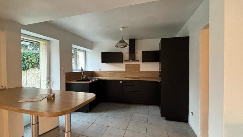 Maison - 111 m² - 5 pièces