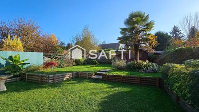 Maison - 94 m² - 5 pièces