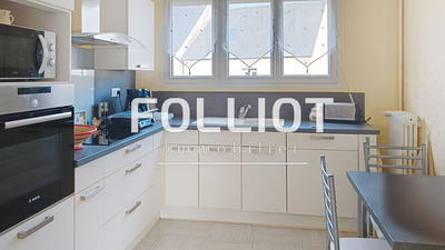 Appartement - 84 m² - 4 pièces