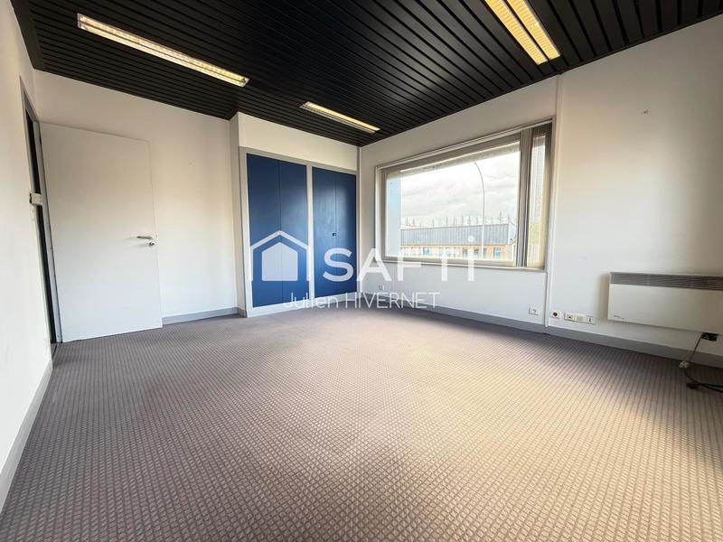 Bureau - 65 m² - 4 pièces