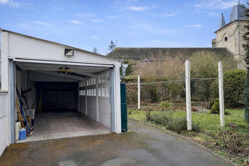 Maison - 167 m² - 8 pièces