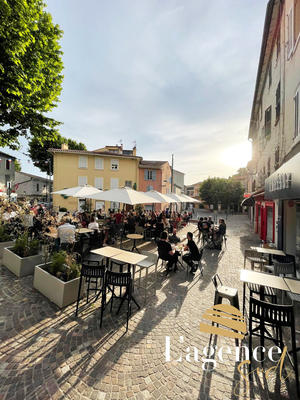 Fonds de commerce - Magasins - 40 m²