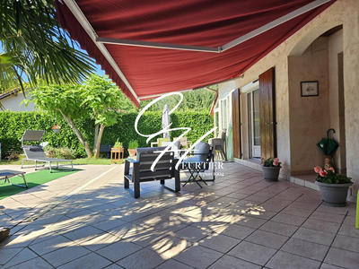 Maison - 141 m² - 7 pièces