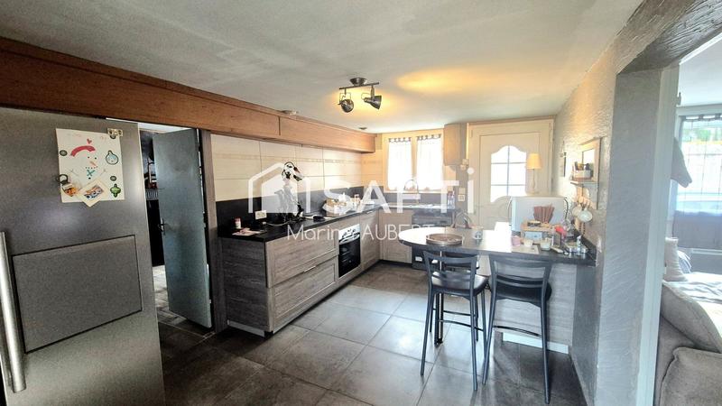 Maison - 96 m² - 3 pièces