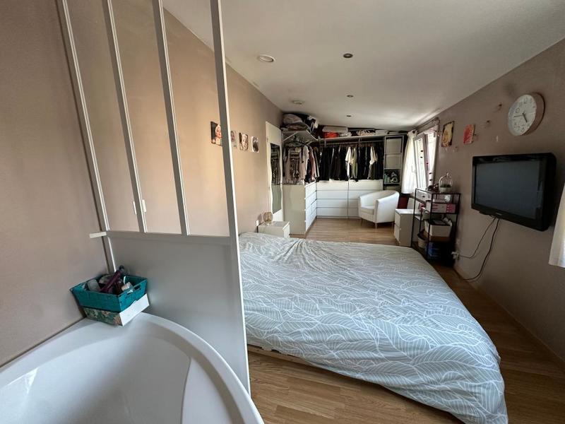 Maison - 92 m² - 4 pièces