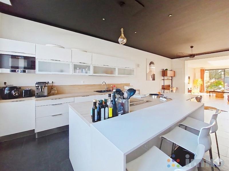 Maison - 165 m² - 5 pièces