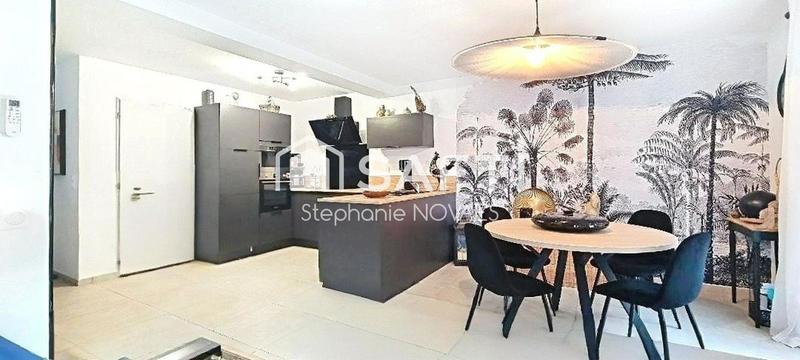 Maison - 85 m² - 4 pièces