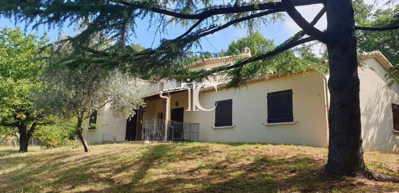 Maison - 161 m² - 6 pièces