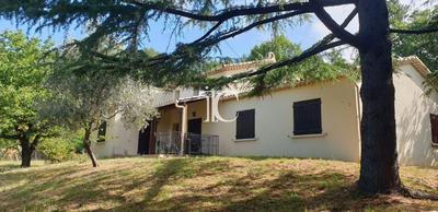 Maison - 161 m² - 6 pièces