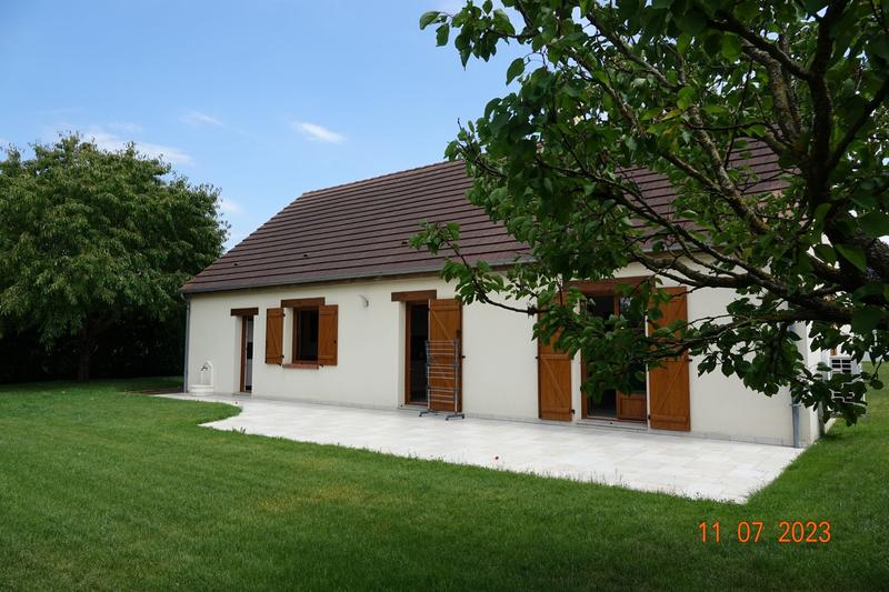 Maison - 95 m² - 4 pièces