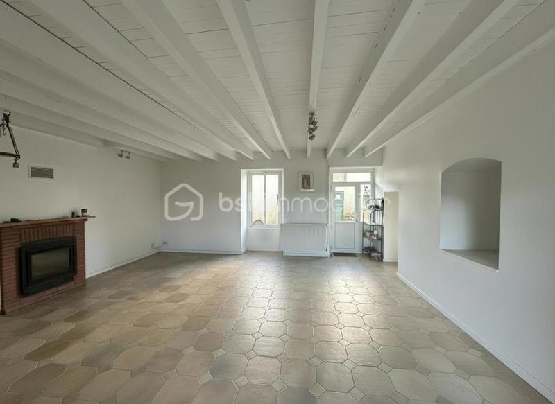 Maison ancienne - 241 m² - 9 pièces