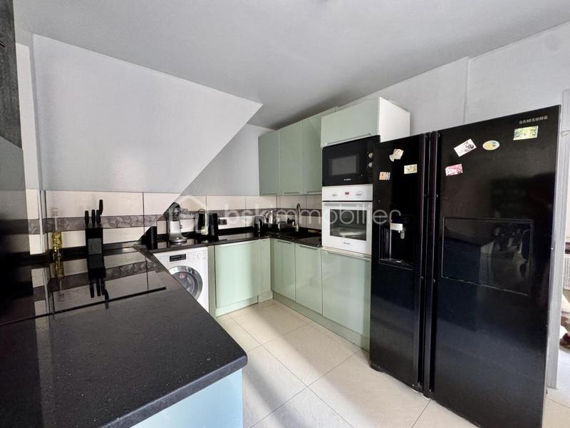 Maison - 126 m² - 6 pièces