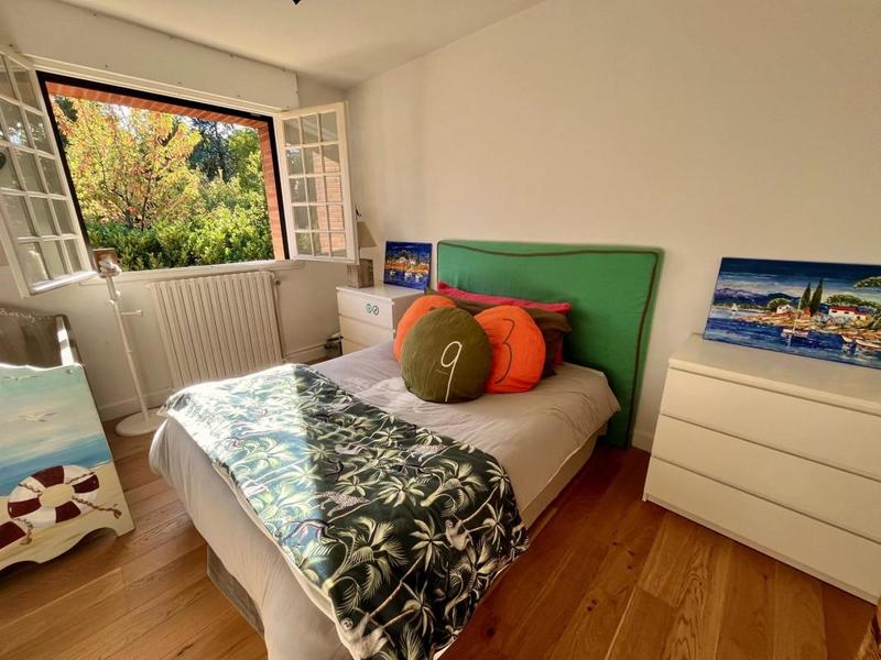 Villa - 298 m² - 10 pièces