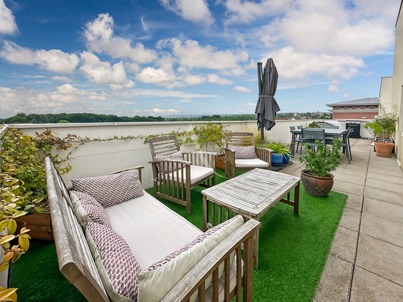 Appartement - 97 m² - 5 pièces