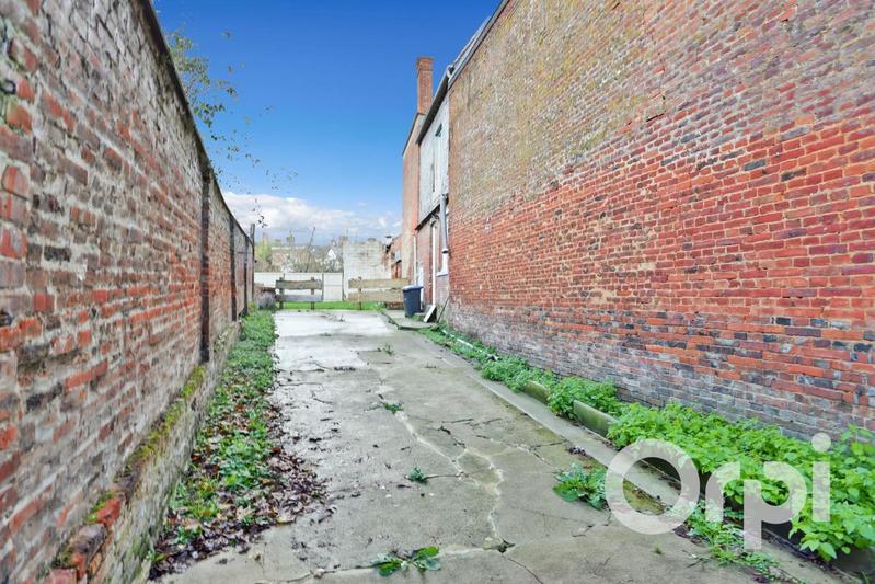 Maison - 152 m² - 6 pièces