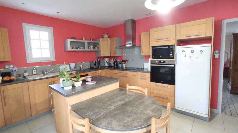 Maison - 150 m² - 6 pièces