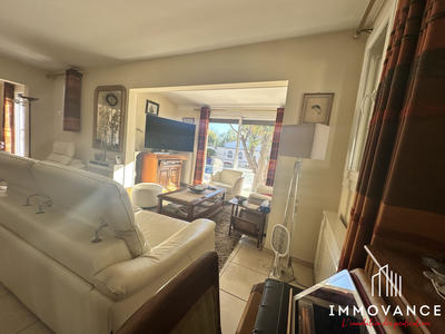 Maison - 147 m² - 6 pièces