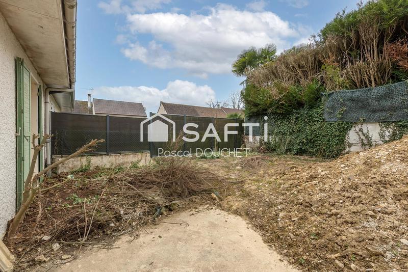 Maison - 90 m² - 5 pièces