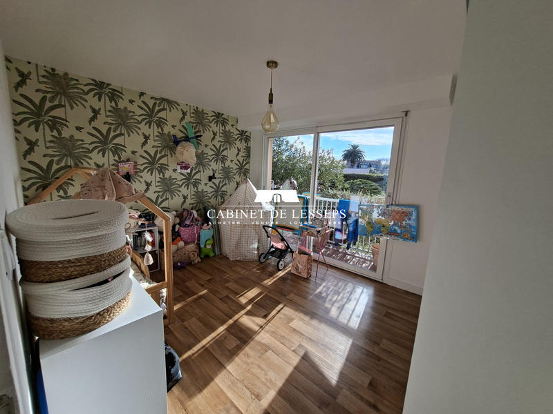 Appartement - 83 m² - 4 pièces