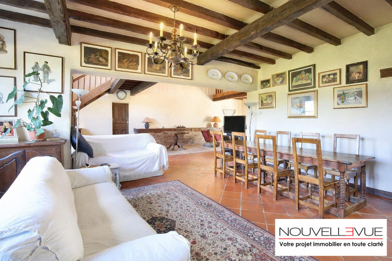 Ferme - 357 m² - 7 pièces