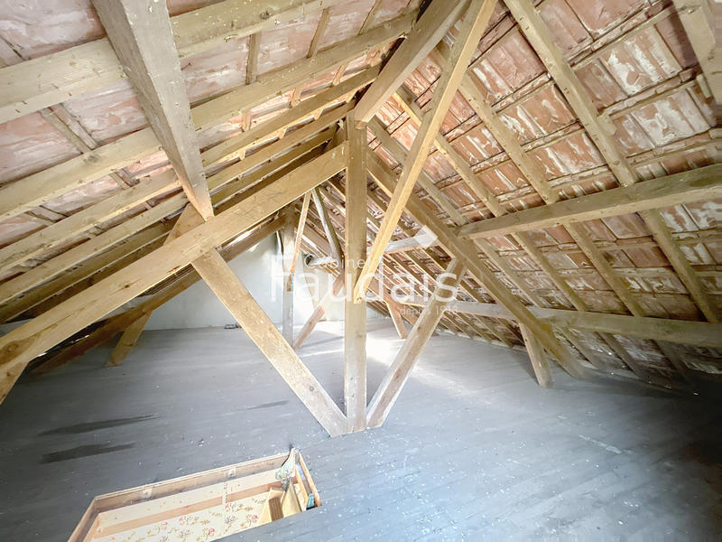 Maison - 110 m² - 5 pièces