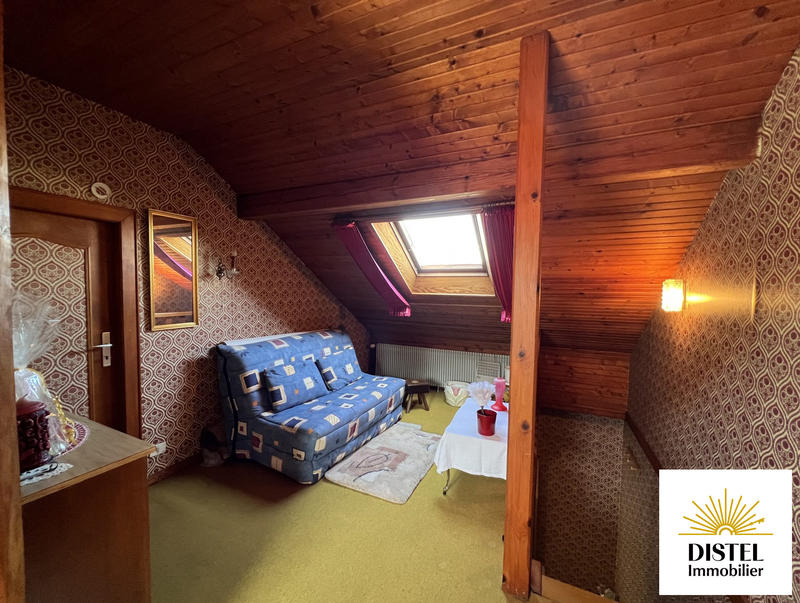 Maison - 98 m² - 6 pièces