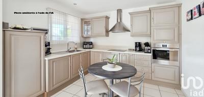 Maison - 97 m² - 5 pièces