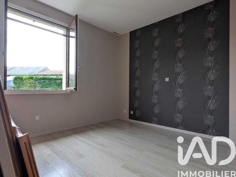 Maison - 92 m² - 5 pièces