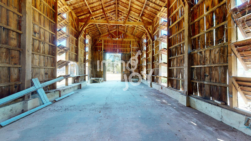 Maison - 140 m² - 2 pièces