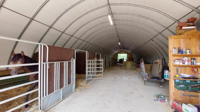 Maison de domaine équestre - 1 000 m² - 12 pièces