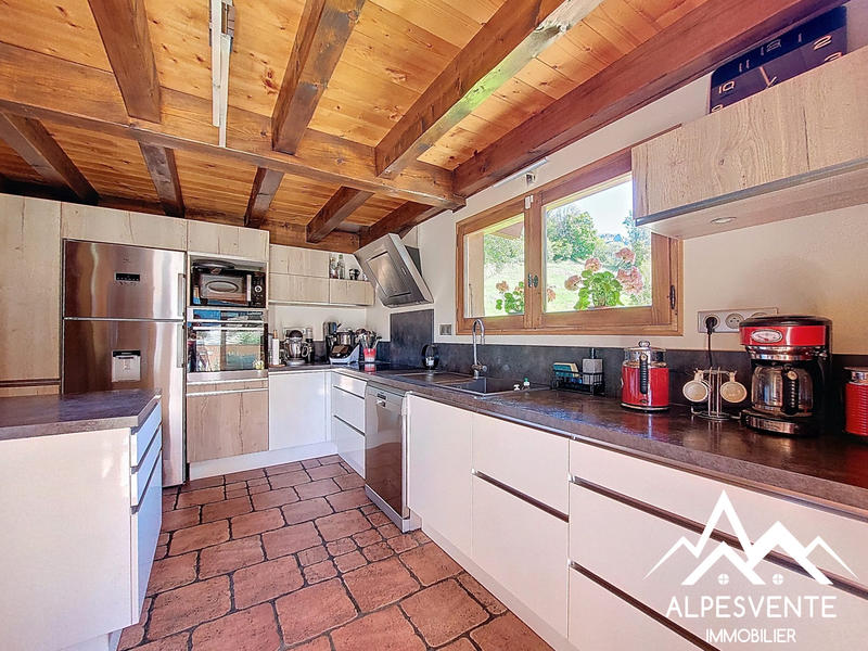 Maison - 135 m² - 4 pièces