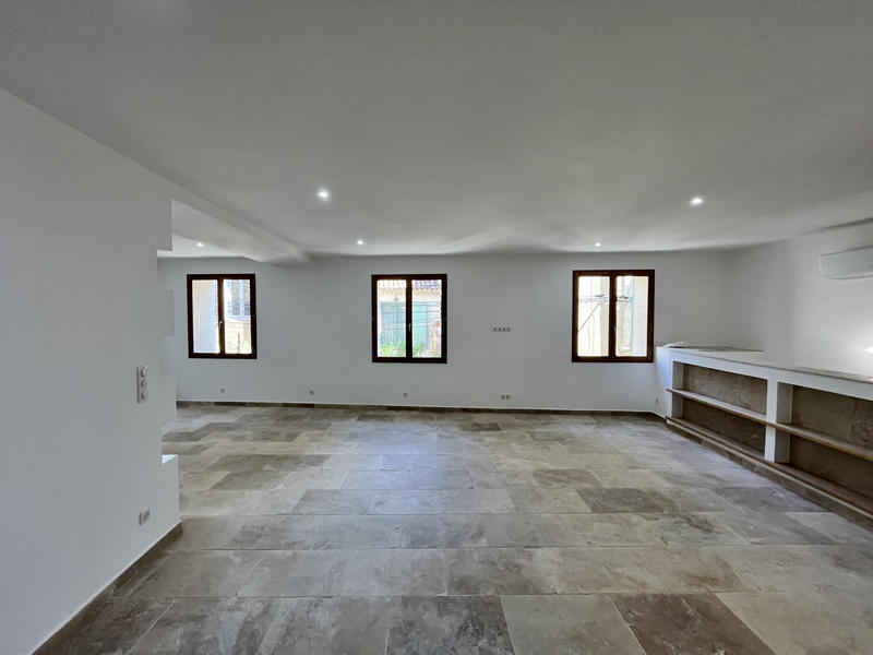 Appartement - 115 m² - 3 pièces