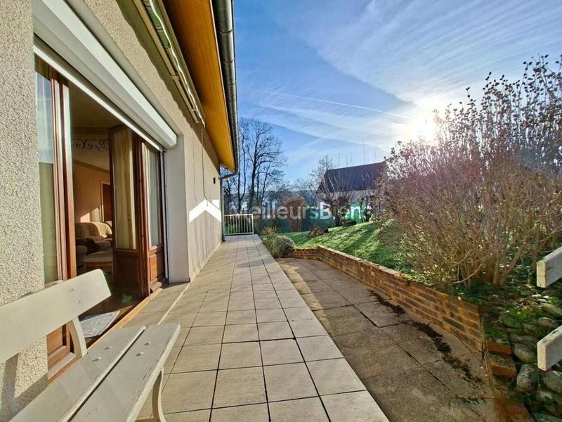 Maison - 146 m² - 7 pièces