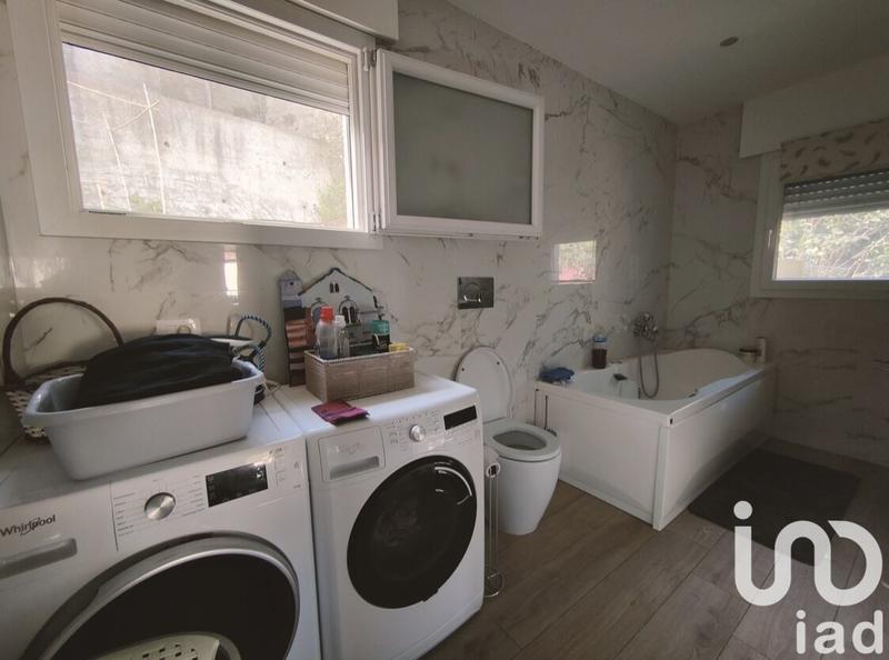 Maison - 130 m² - 7 pièces