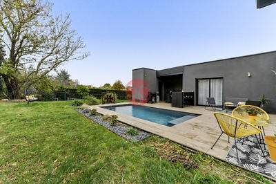 Maison - 133 m² - 5 pièces