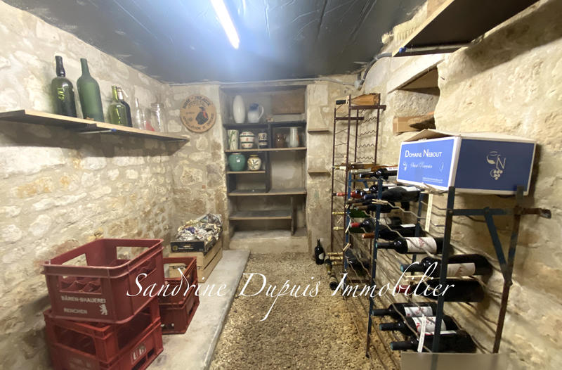 Maison - 210 m² - 7 pièces