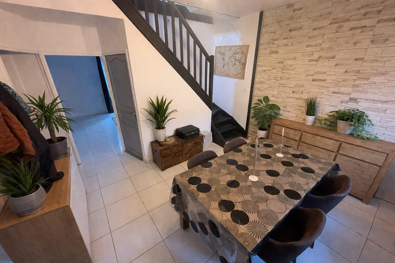 Maison traditionnelle - 85 m² - 4 pièces