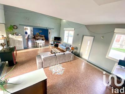 Maison de village - 300 m² - 10 pièces