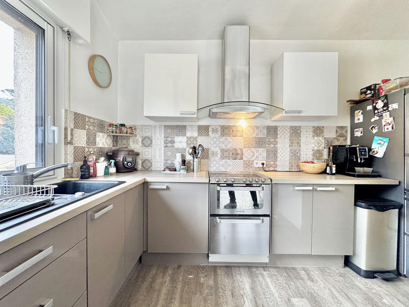 Appartement - 82 m² - 3 pièces