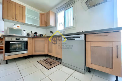 Maison - 107 m² - 6 pièces