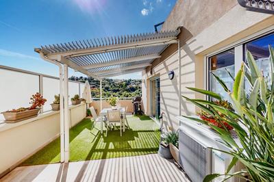 Appartement ancien - 71 m² - 3 pièces