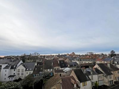 Appartement - 81 m² - 4 pièces