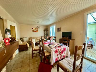 Pavillon - 80 m² - 4 pièces