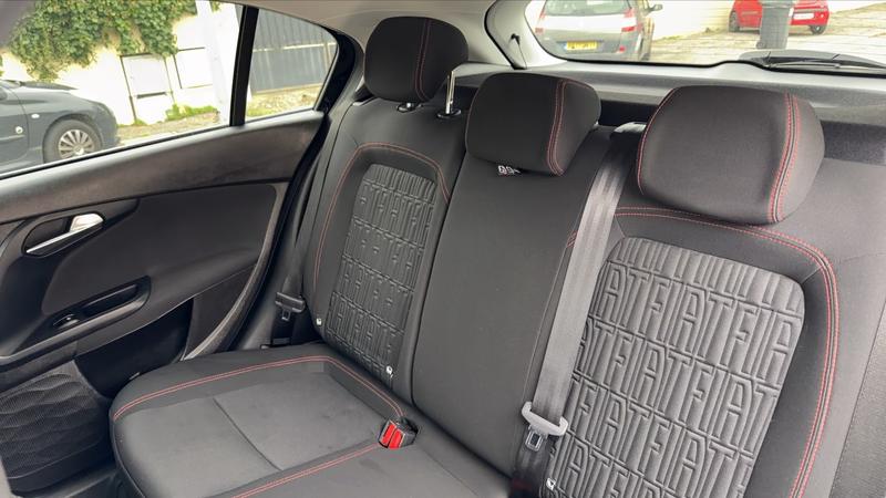 Fiat Tipo 1.0 100 Cross